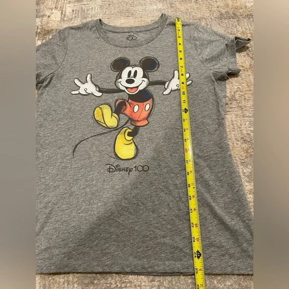 Disney 100 Gray Mickey Mouse Short Sleeve T-Shirt Women’s Size Medium NWOT - Picture 5 of 6